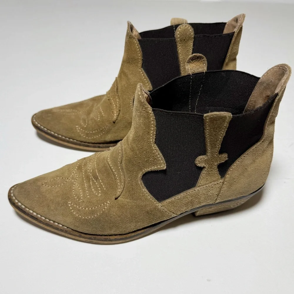 Ganni Suede Western Boots